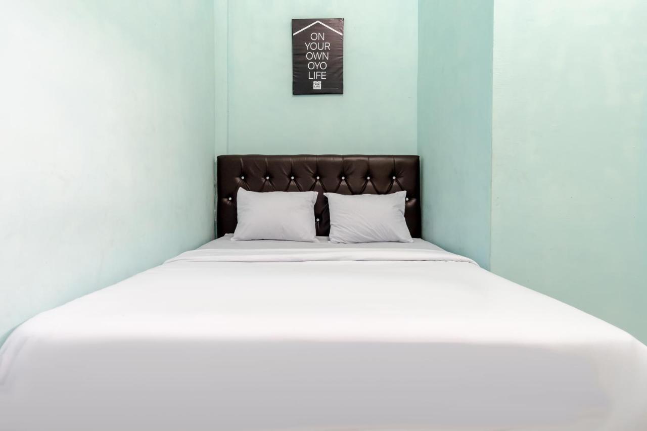 Oyo Life 2158 Arista Syariah 2* Medan