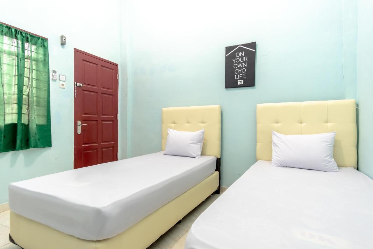 Oyo Life 2158 Arista Syariah Medan